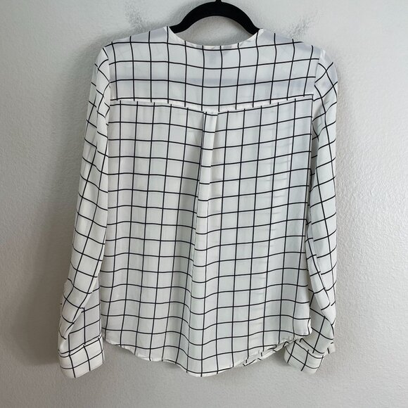 Express Womens XS White Black Grid Pattern Button Up Blouse Roll Tab Sleeve Top - Picture 7 of 8